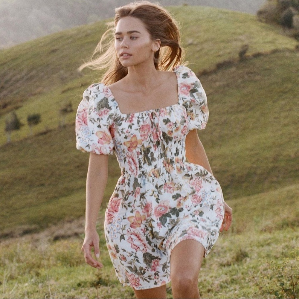 Faithfull the Brand Nikoleta mini dress in restroom floral print